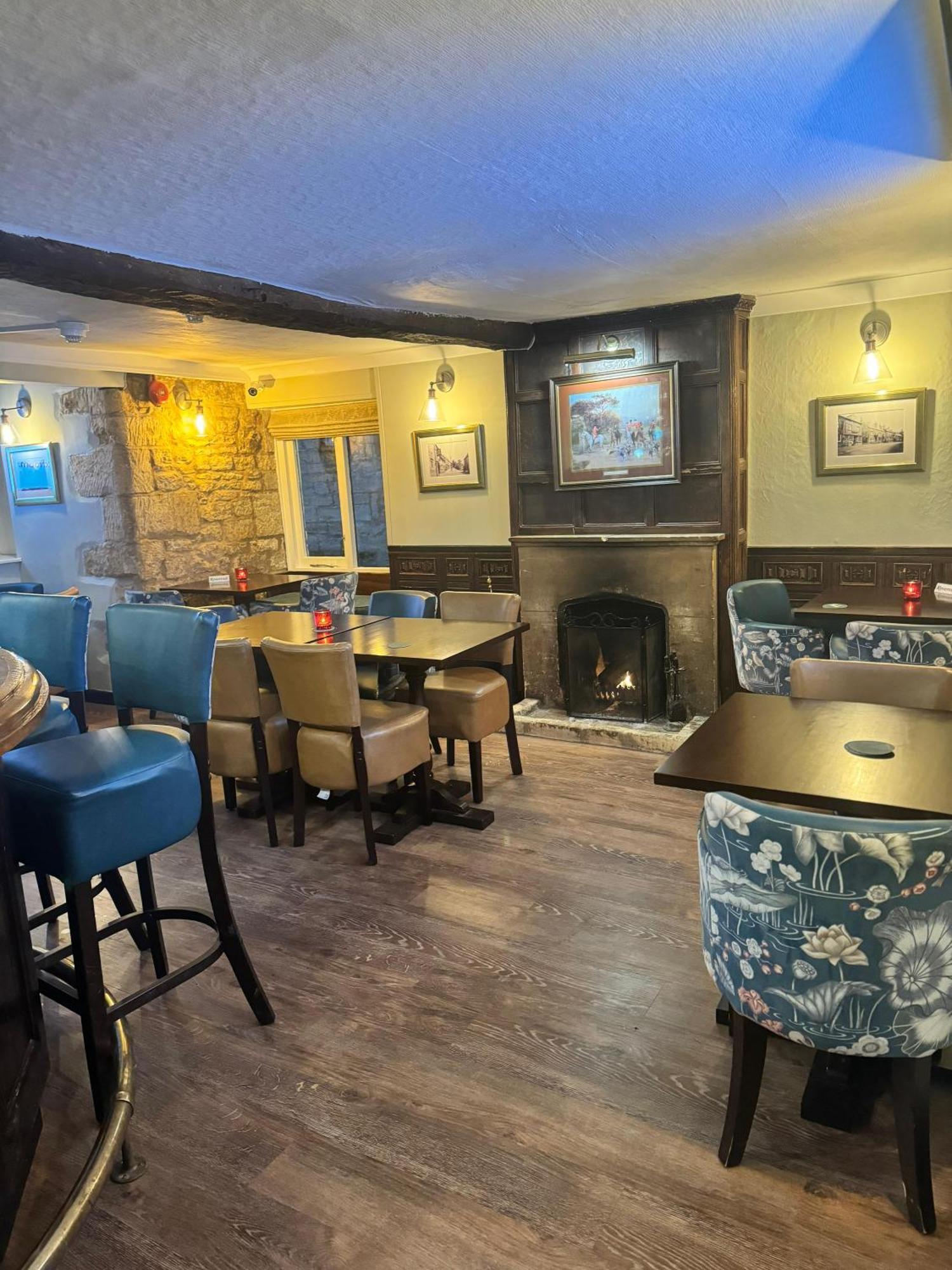 Crown Hotel Cotswold بلوكلي المظهر الخارجي الصورة