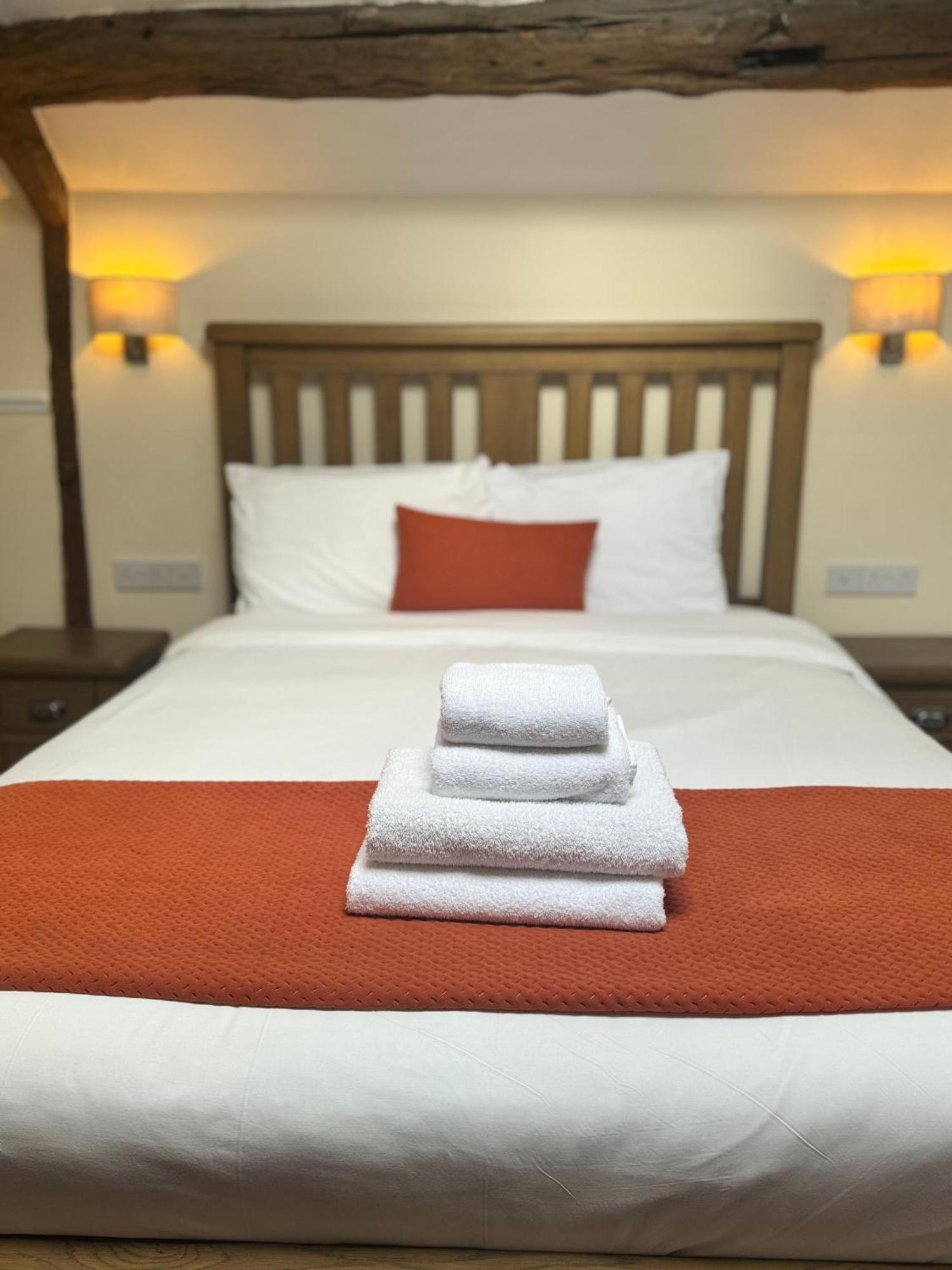 Crown Hotel Cotswold بلوكلي المظهر الخارجي الصورة